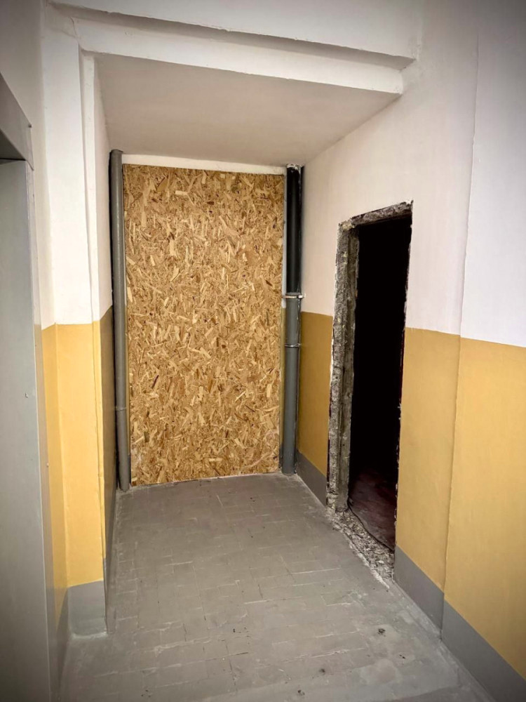 1073 image for slide