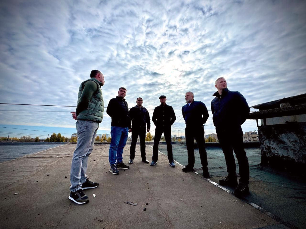 1074 image for slide