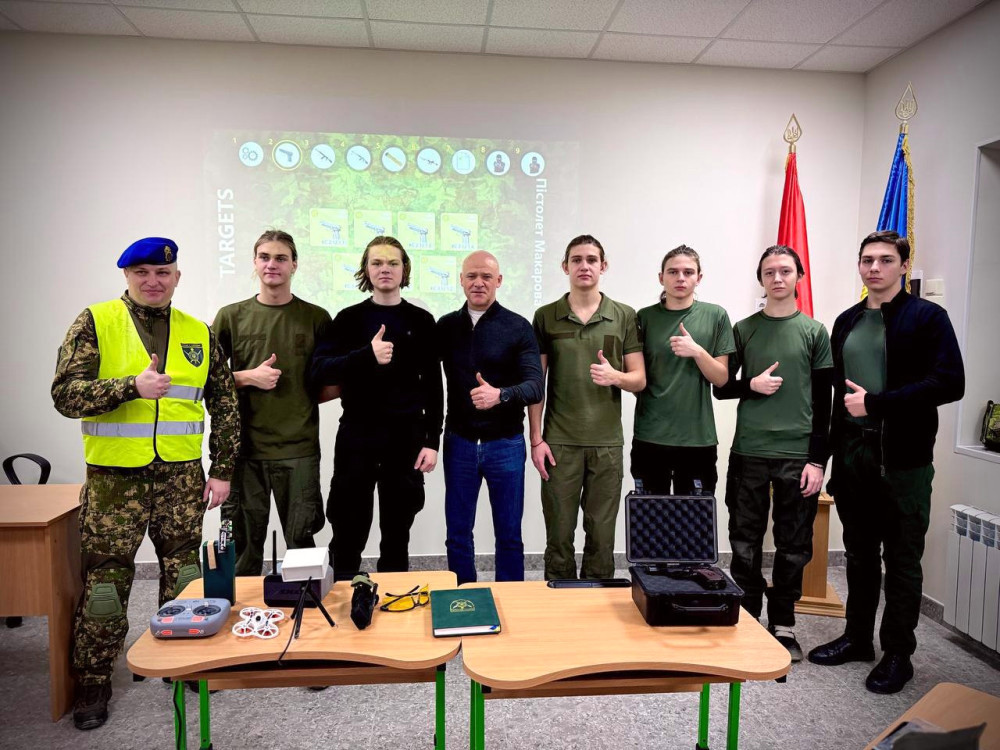 1296 image for slide