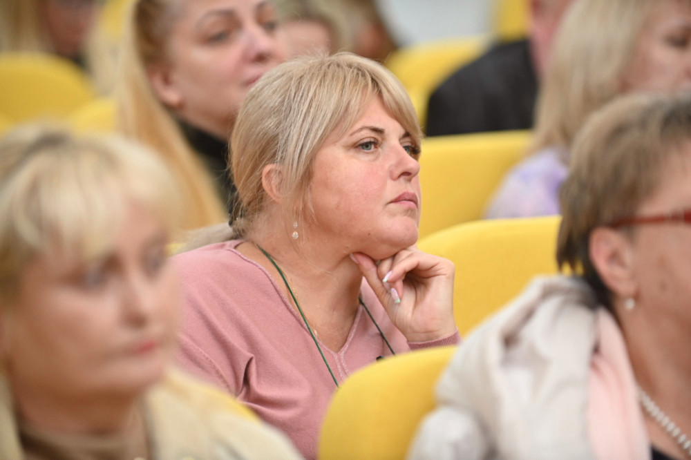 1395 image for slide