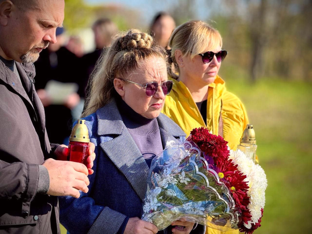 1565 image for slide