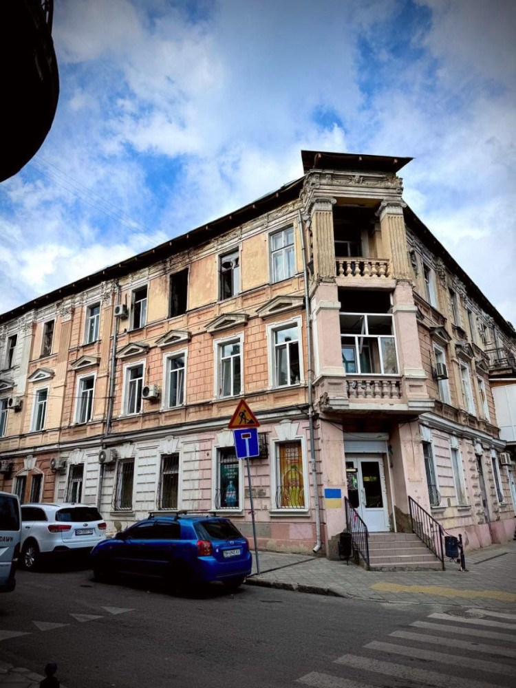 1664 image for slide