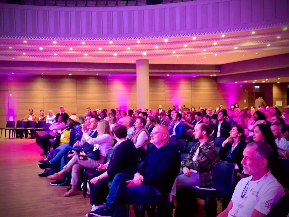 1669 image for slide