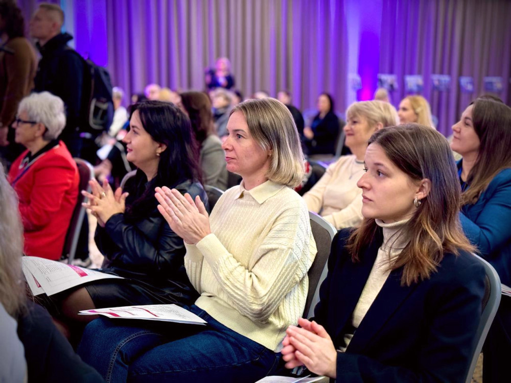 2147 image for slide