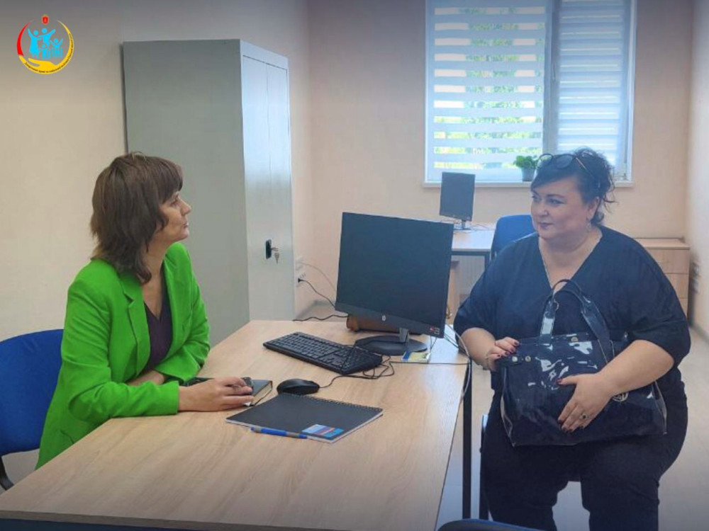 4605 image for slide