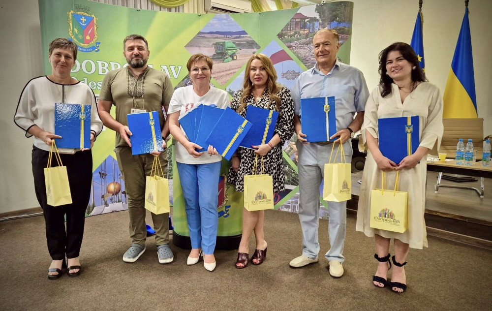 4898 image for slide