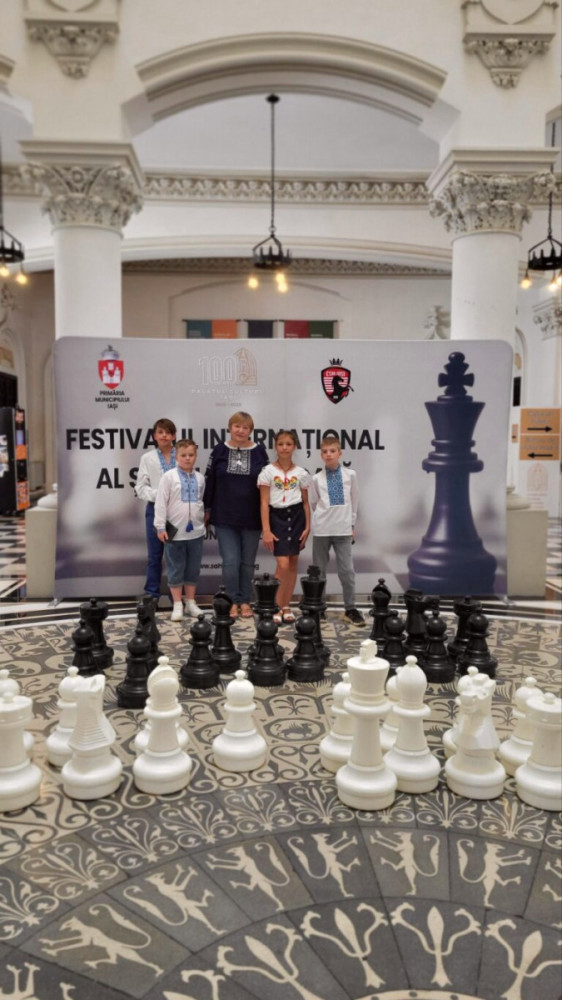 4946 image for slide