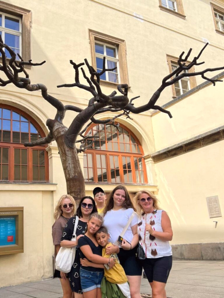 5967 image for slide