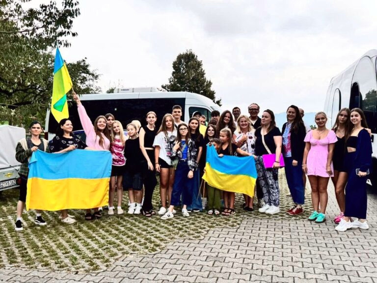 6199 image for slide