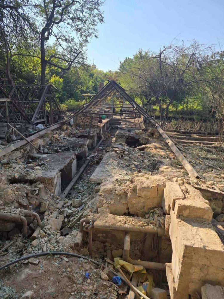 6476 image for slide