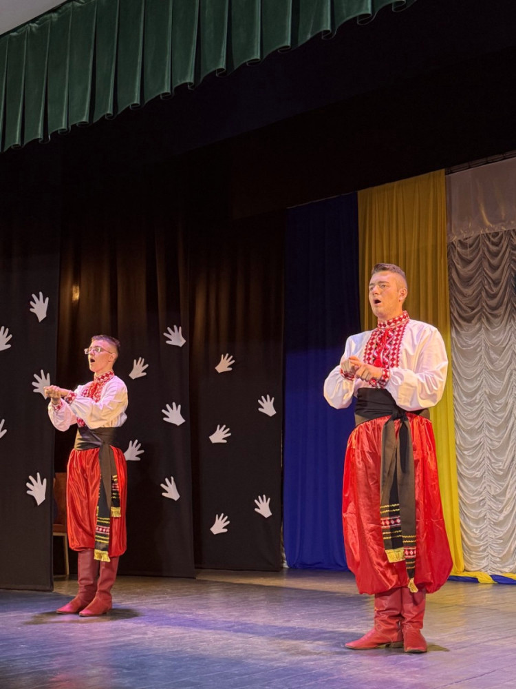 6874 image for slide