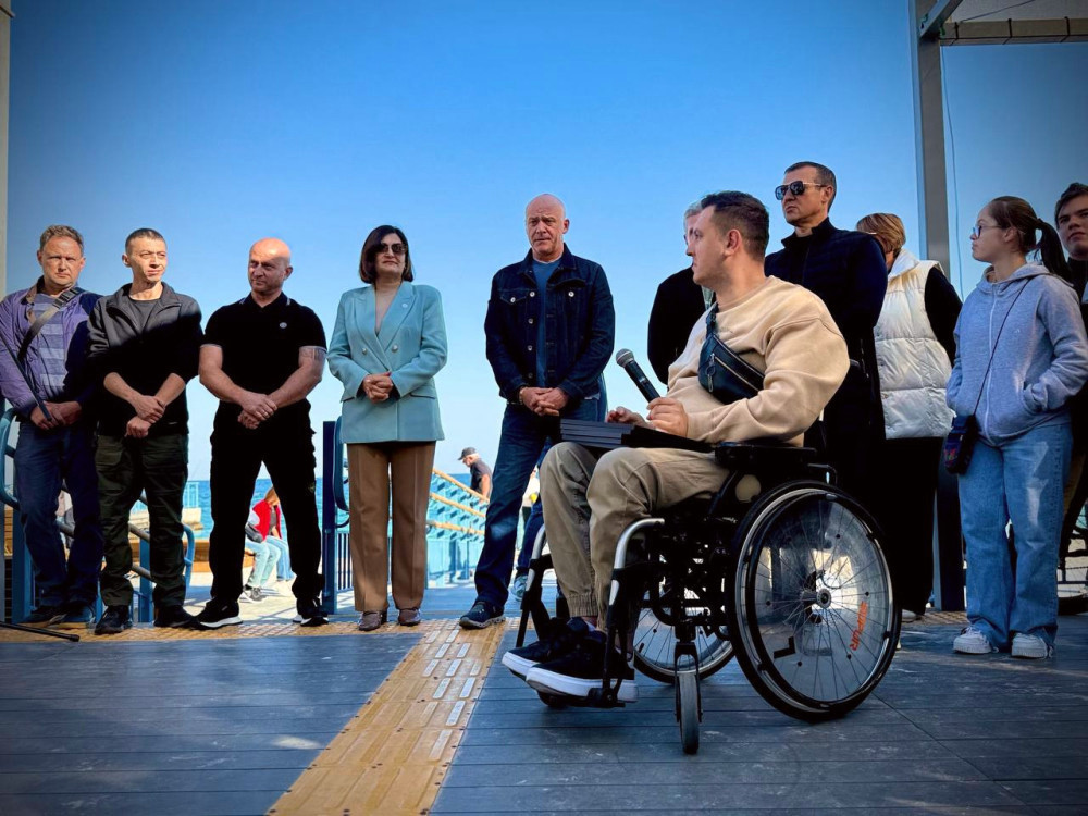 6992 image for slide