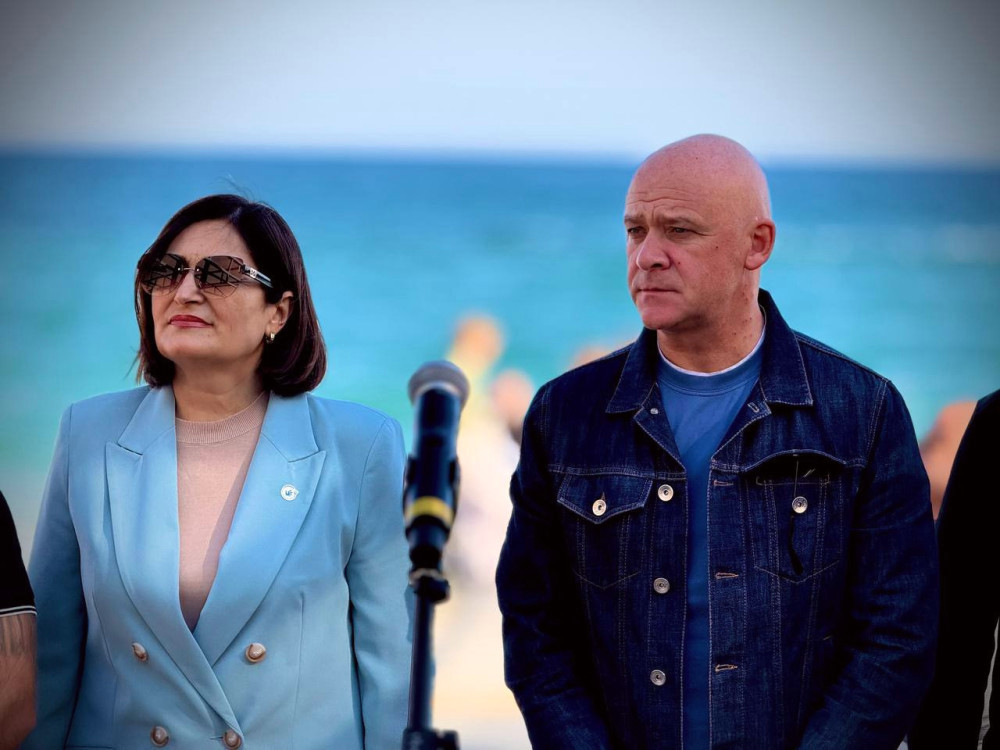 6994 image for slide