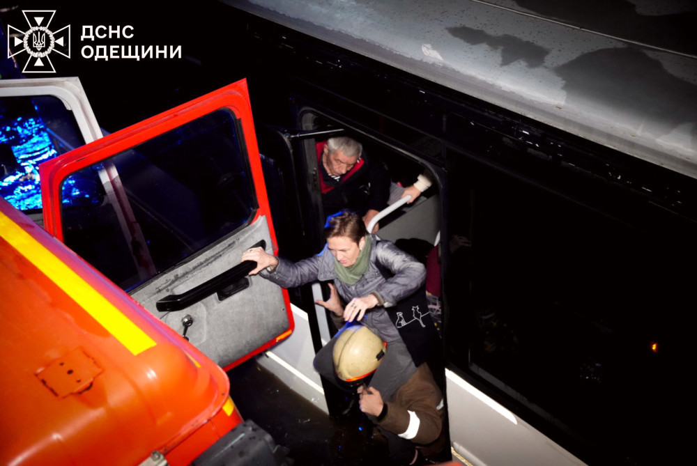 7100 image for slide