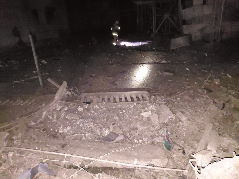 8806 image for slide